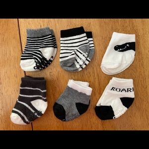 Carter’s socks